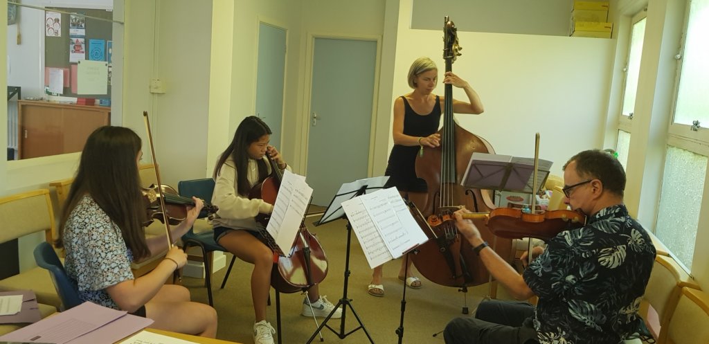 String section practicing