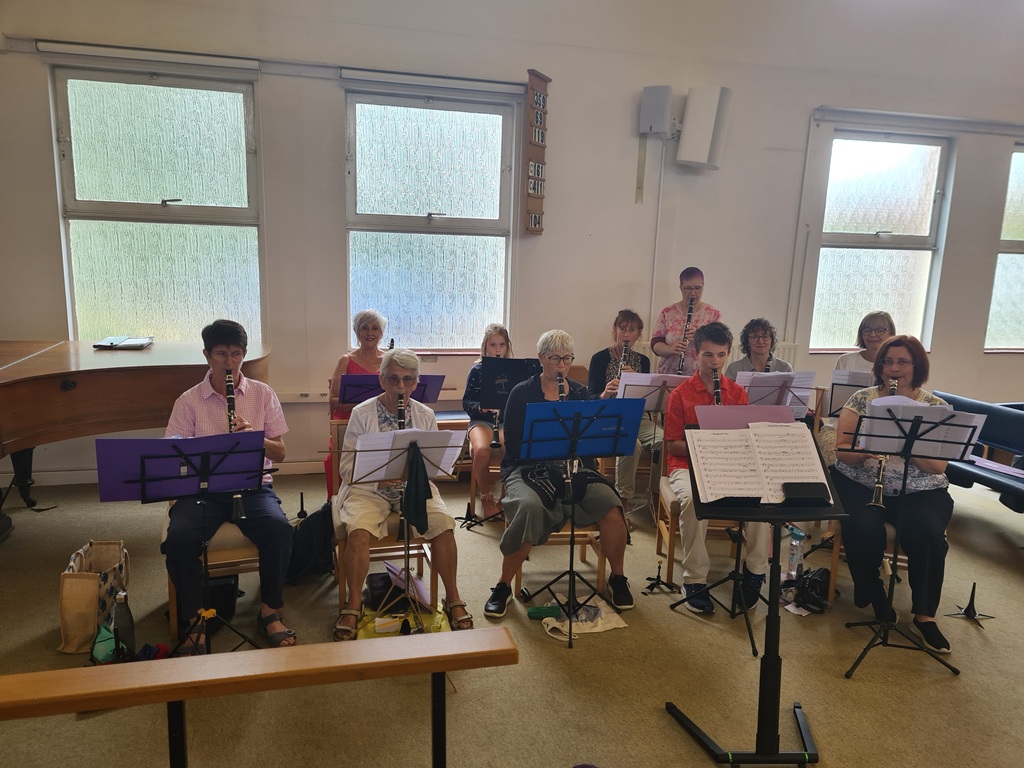 Clarinet section practicing